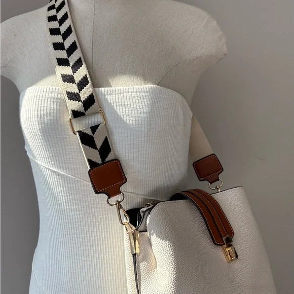Elegant White and Brown Shoulder Bag with geometric strap - Picture 12 of 14
